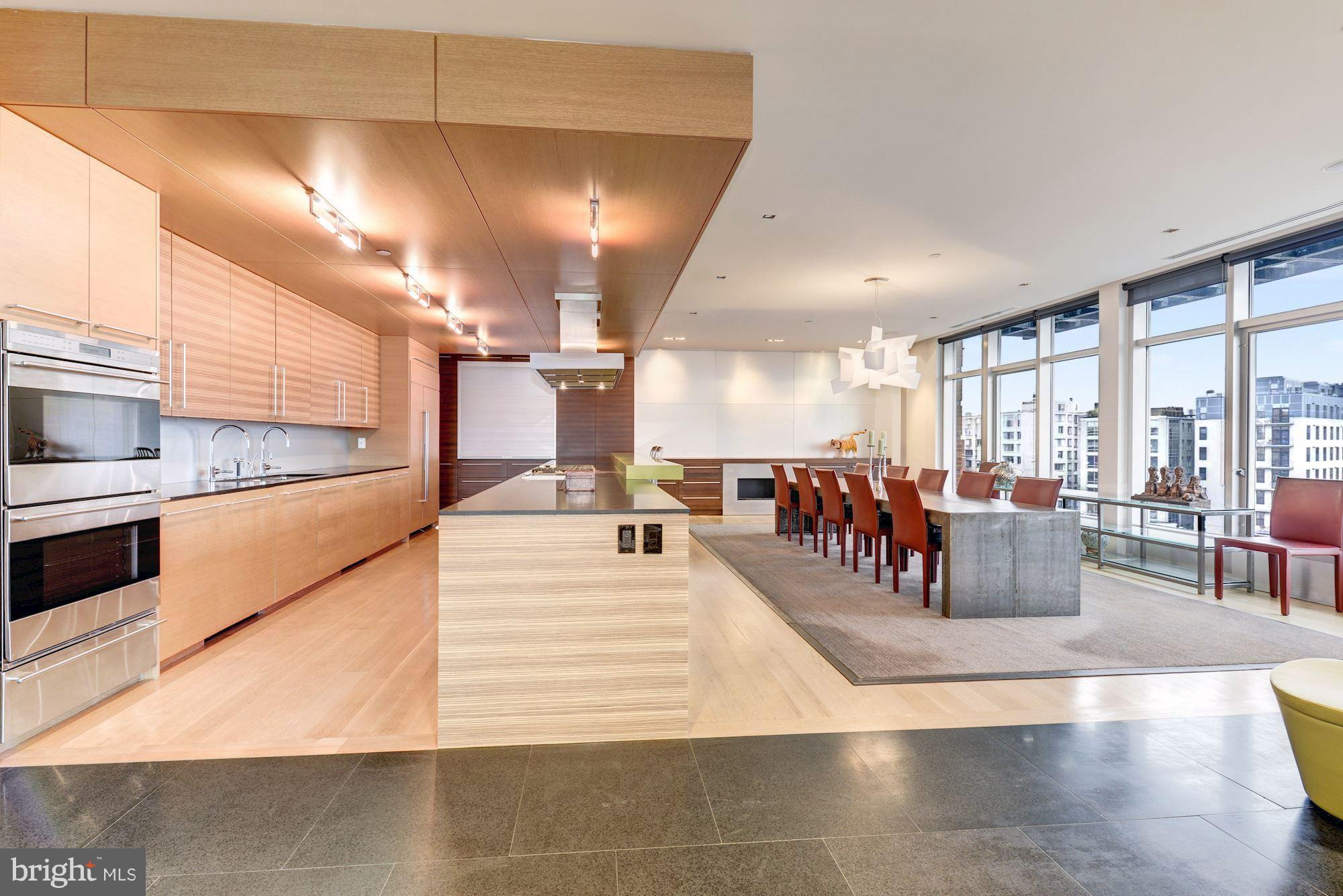 LOGAN CIRCLE - Residential