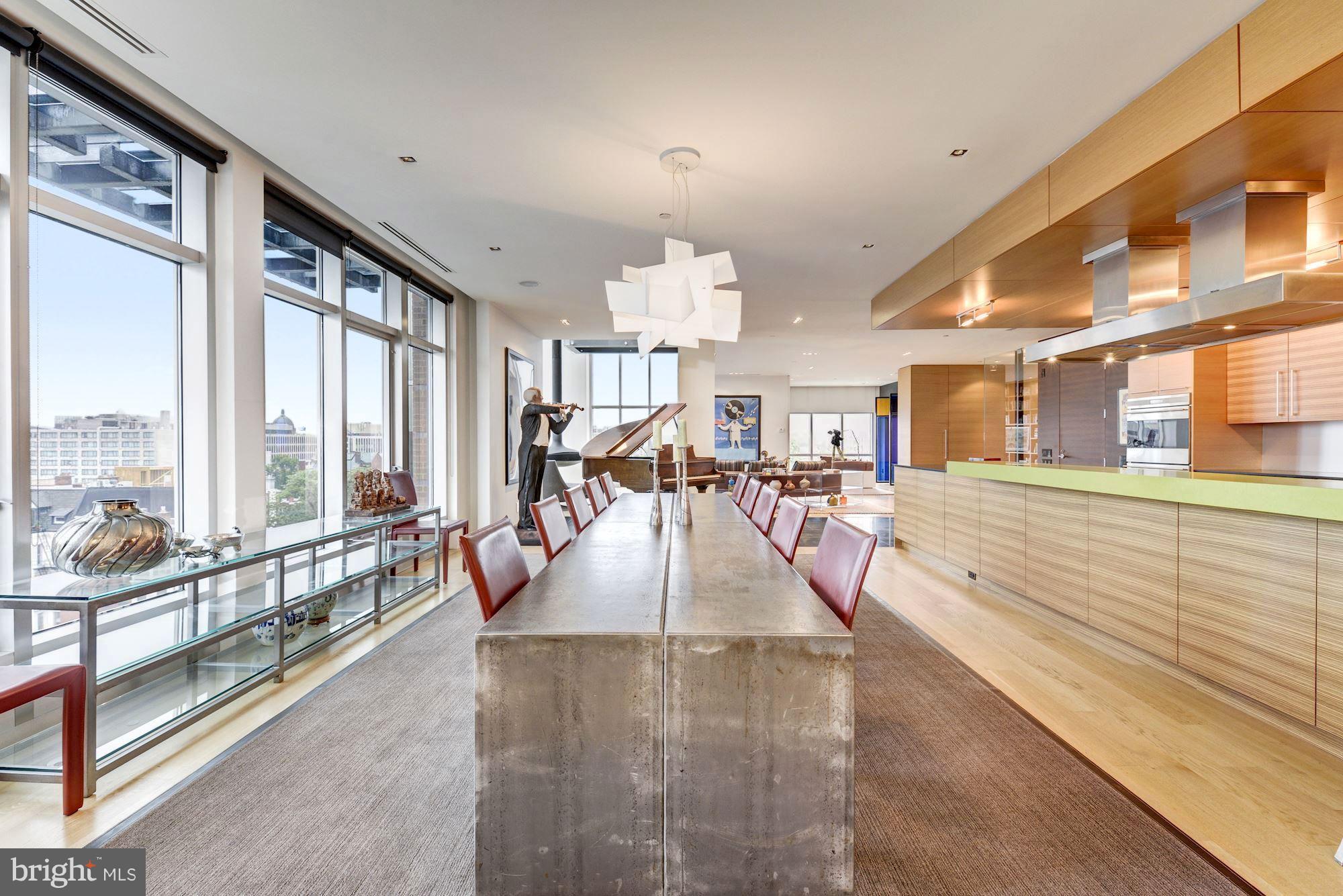 LOGAN CIRCLE - Residential