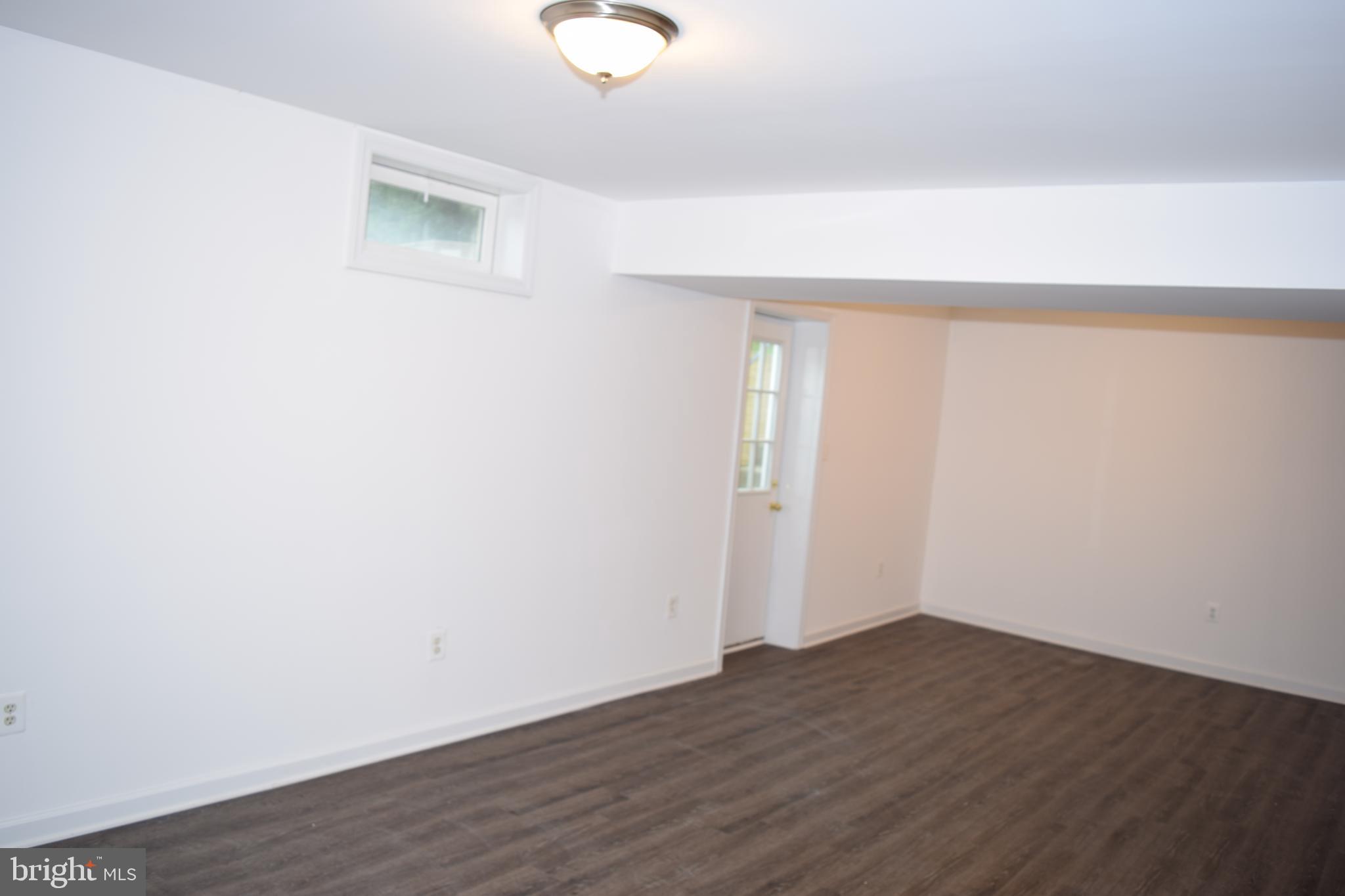 WINDEMERE ESTATES - Residential