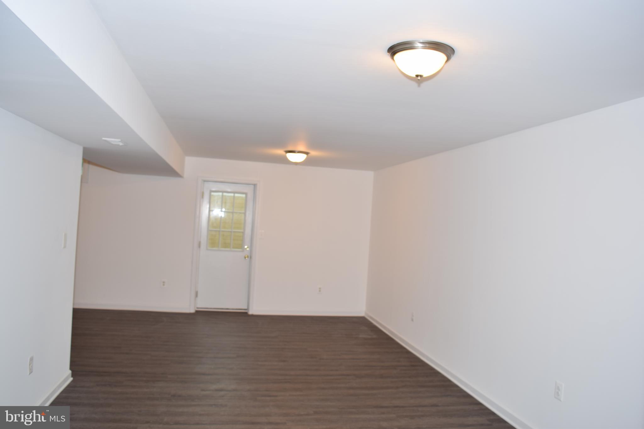 WINDEMERE ESTATES - Residential