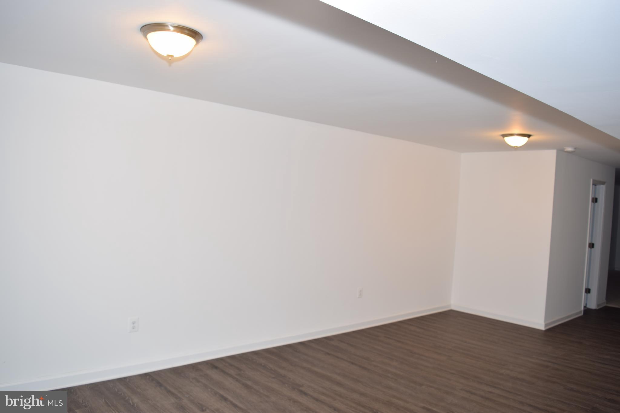 WINDEMERE ESTATES - Residential