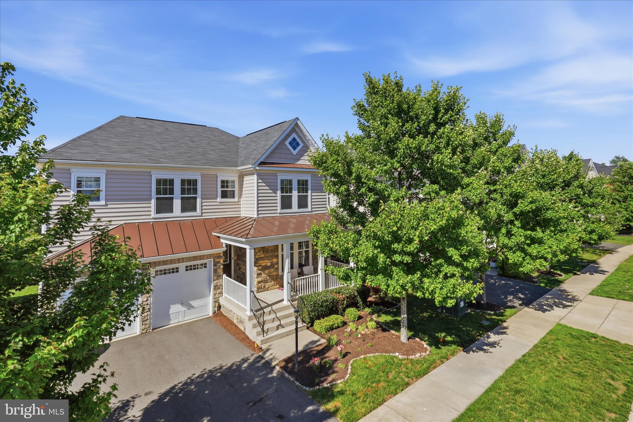 42522 STRATFORD LANDING DRIVE