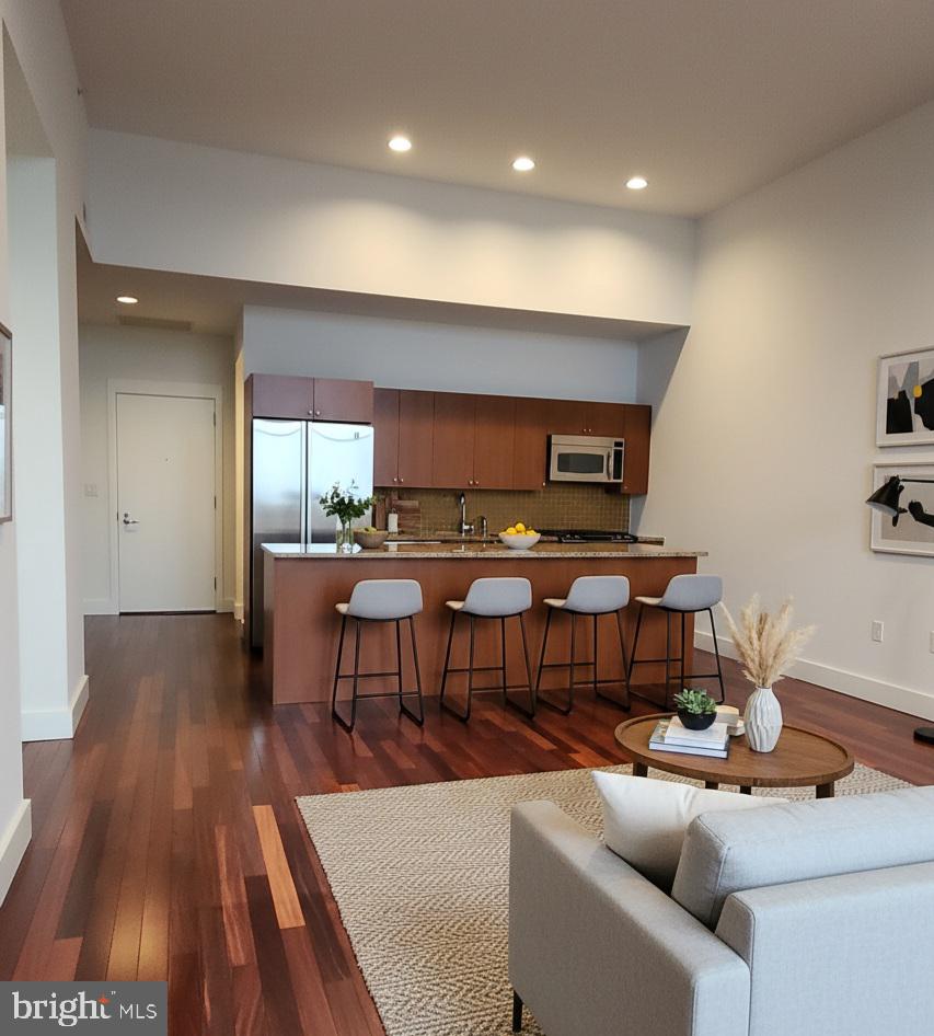 1101 LOCUST STREET 4C