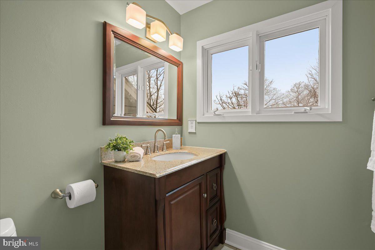 POTOMAC OUTSIDE - Residential