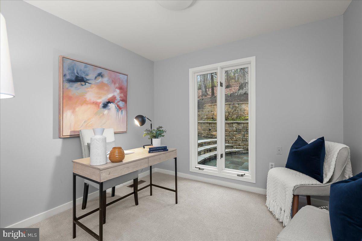 POTOMAC OUTSIDE - Residential