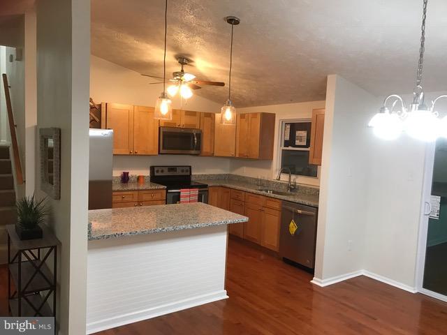 KINGS CREEK ESTS - Residential