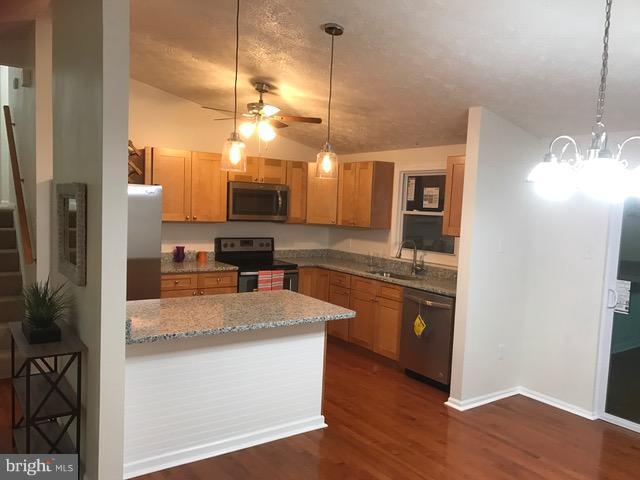 KINGS CREEK ESTS - Residential