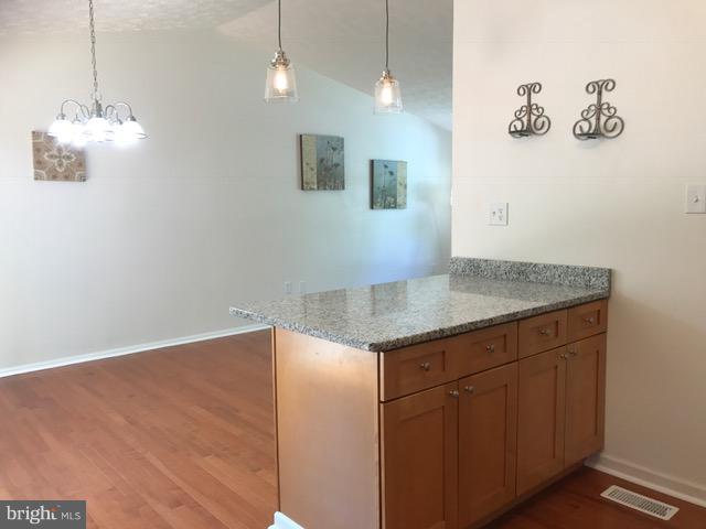 KINGS CREEK ESTS - Residential