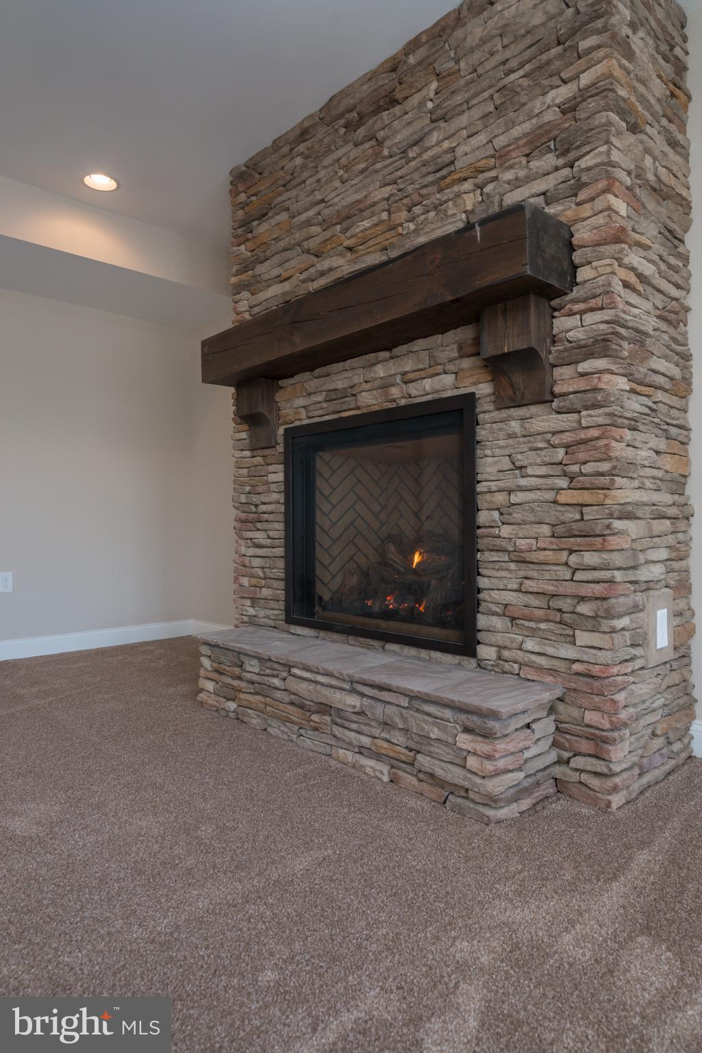 CROSSINGS ON THE POTOMAC - Residential