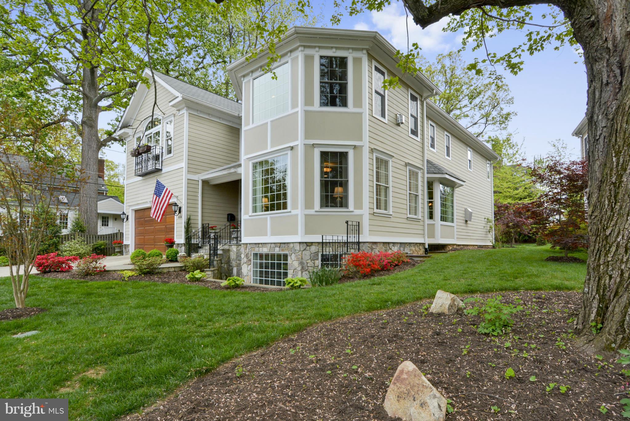 LACEY FOREST - Residential