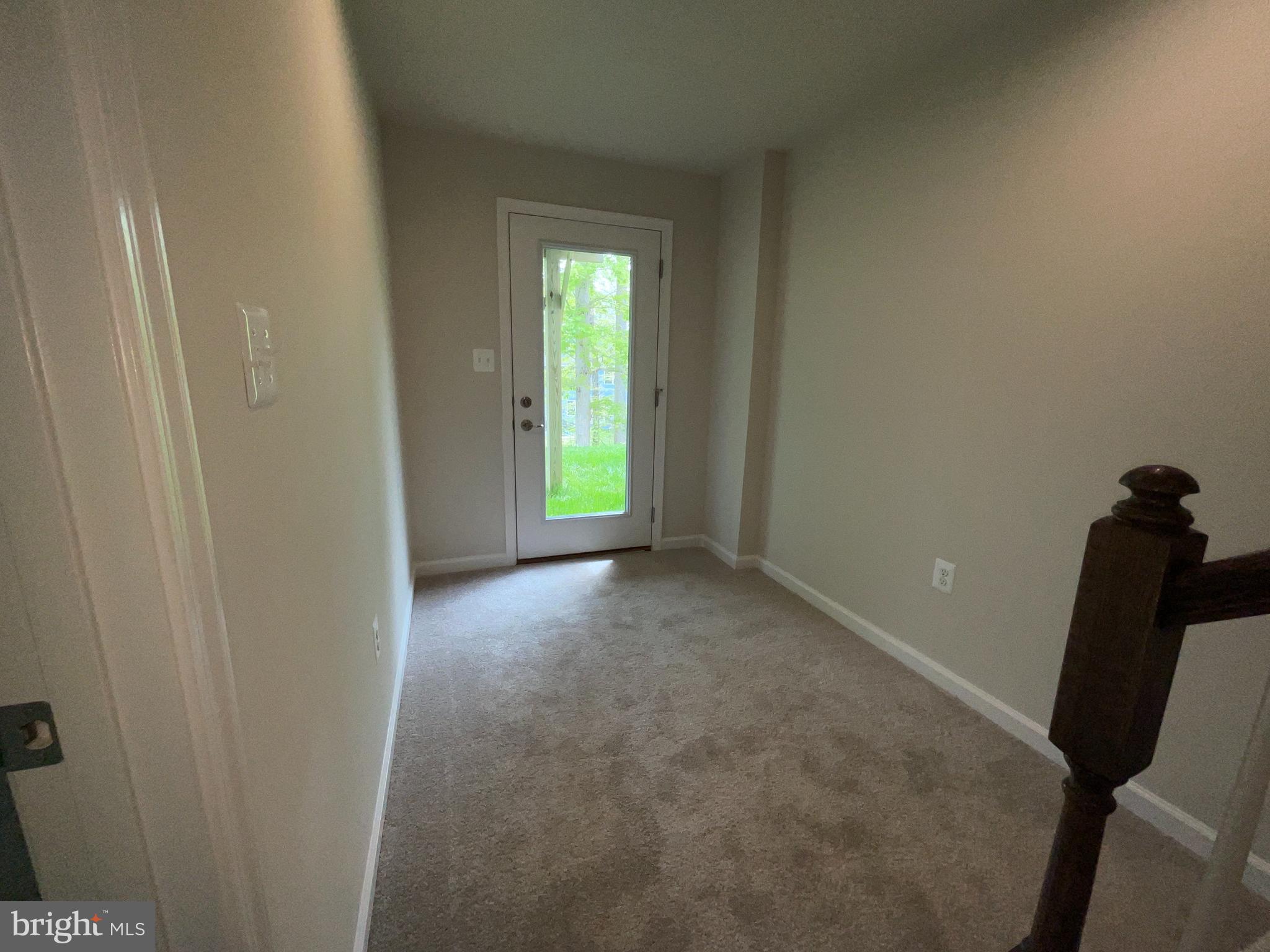 COURTHOUSE COMMONS - Residential Lease