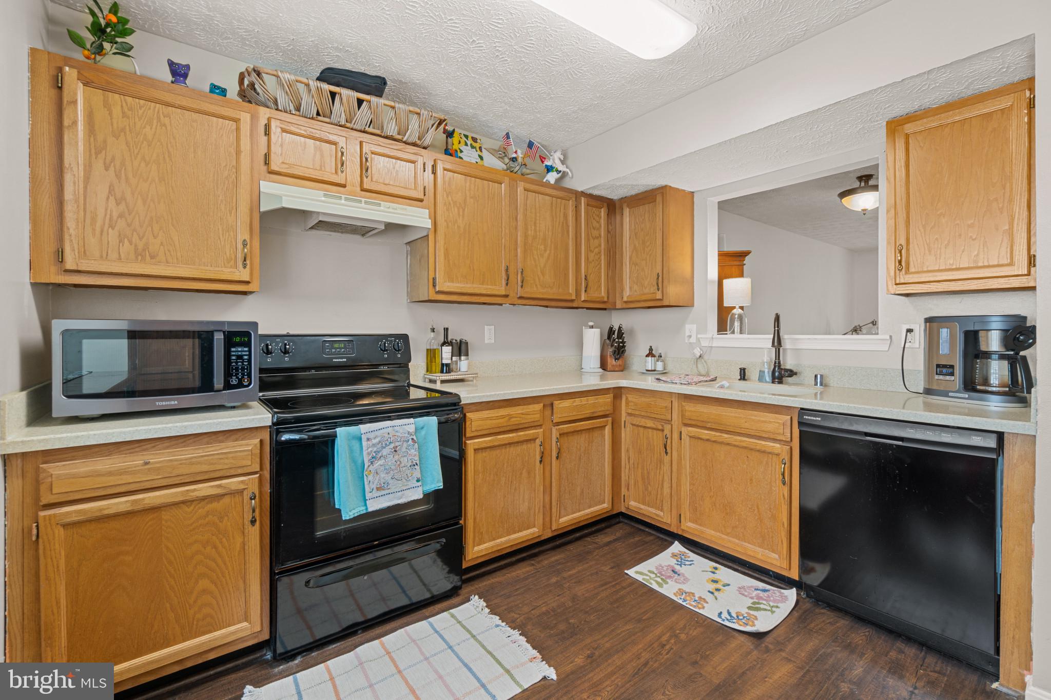 OXFORD LANDING - Residential