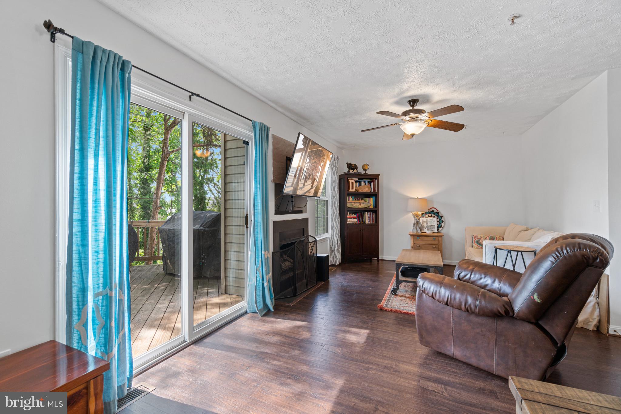 OXFORD LANDING - Residential