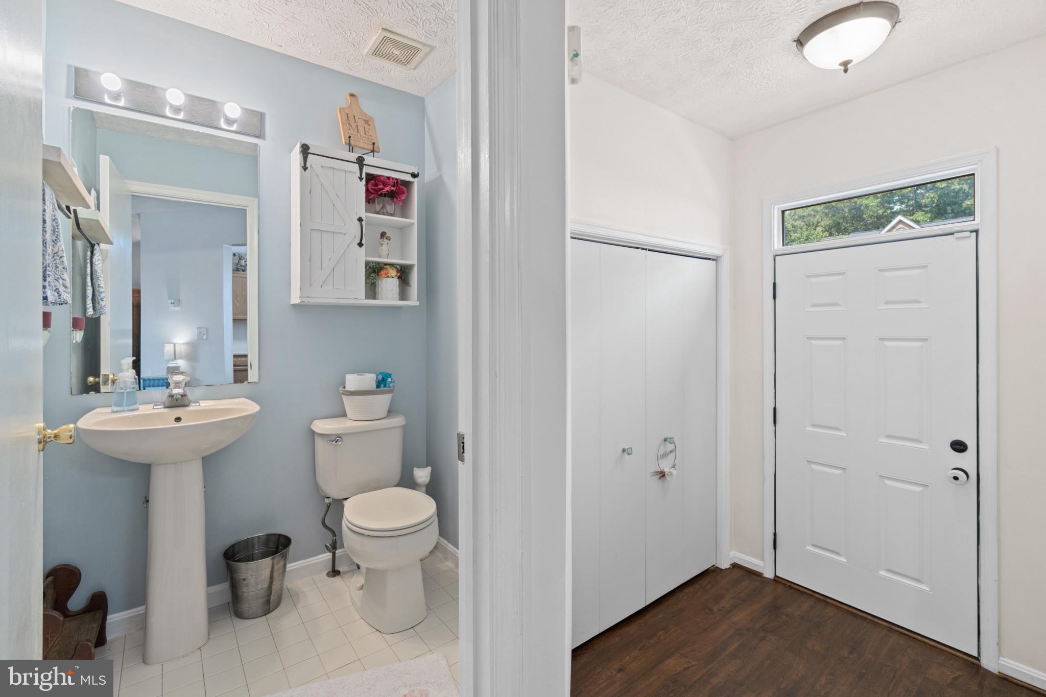 OXFORD LANDING - Residential