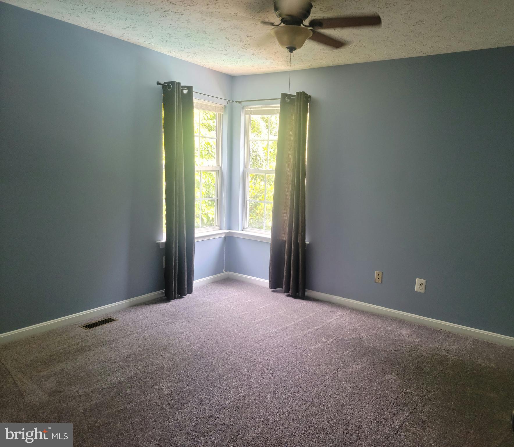 EAST GATE - Residential