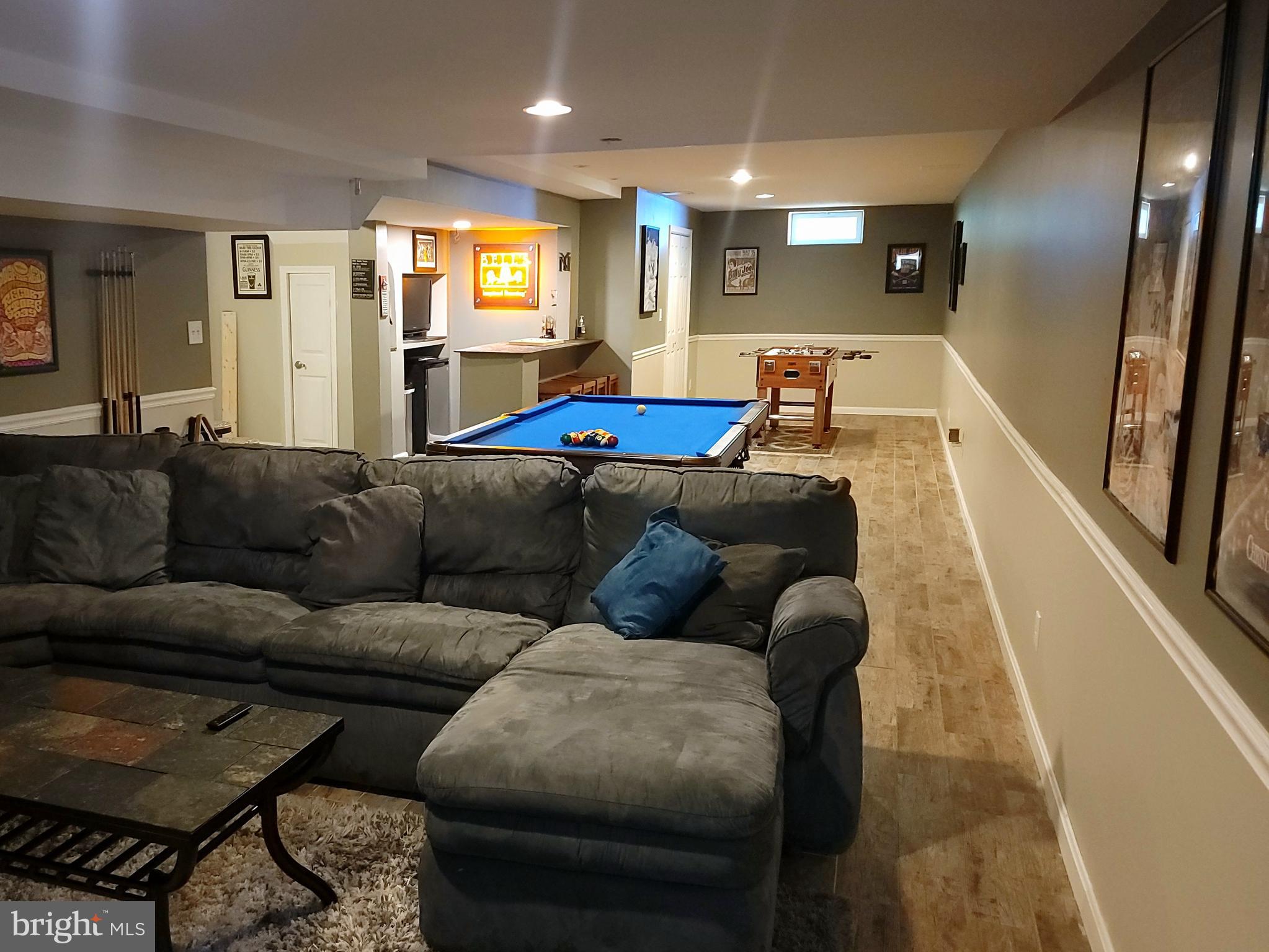 EAST GATE - Residential