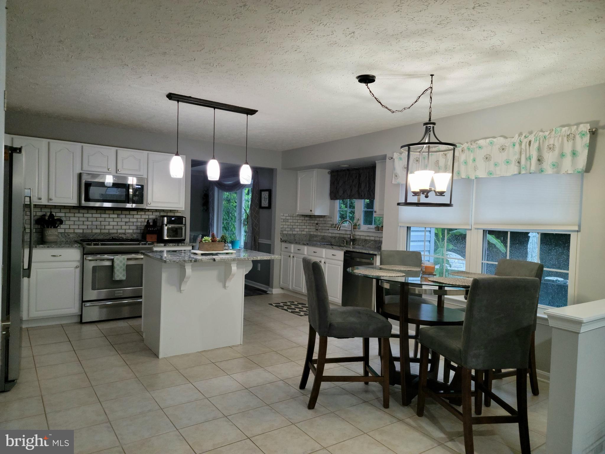 EAST GATE - Residential