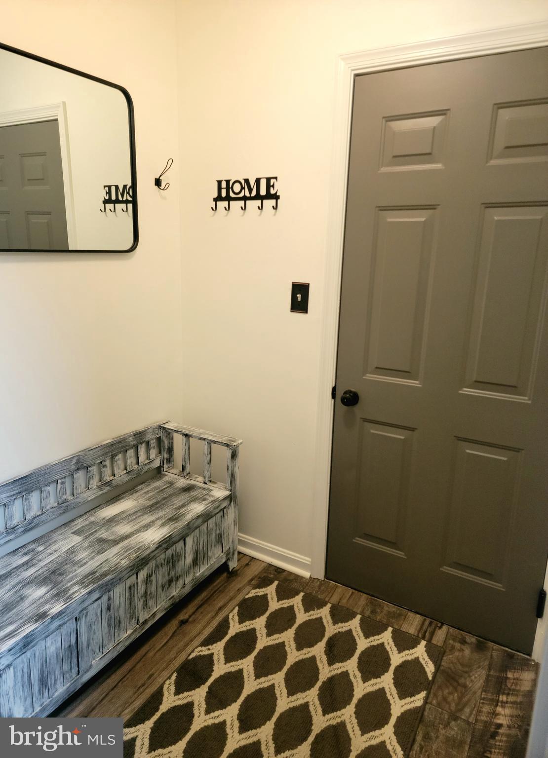 EAST GATE - Residential