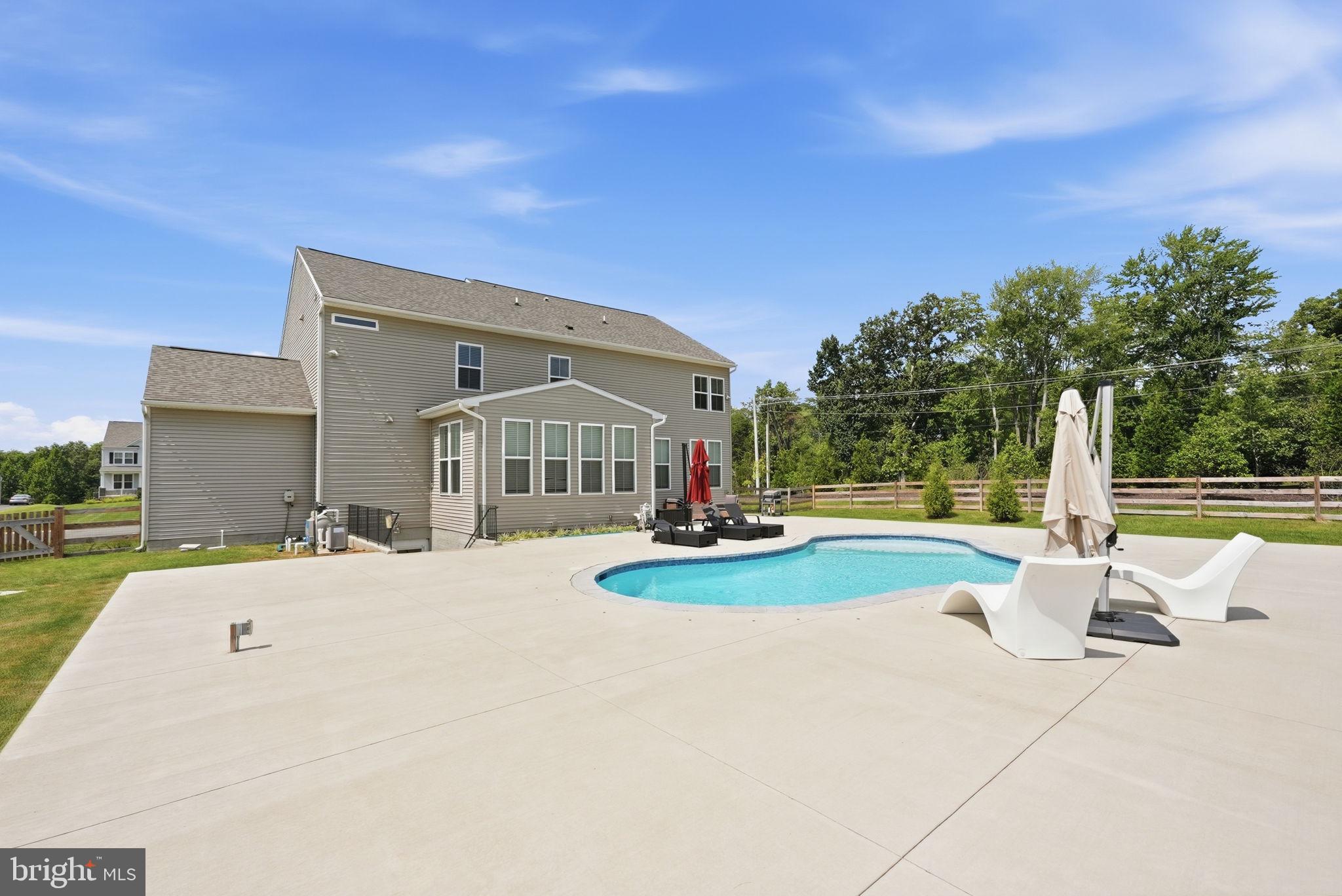7301 SUGAR MAGNOLIA LOOP