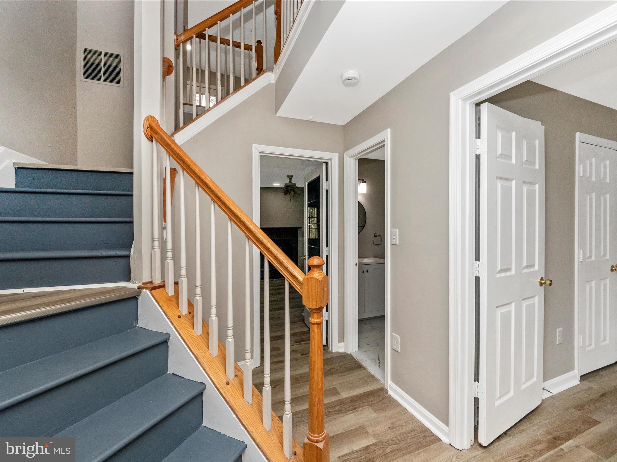 2242 COMMISSARY CIRCLE