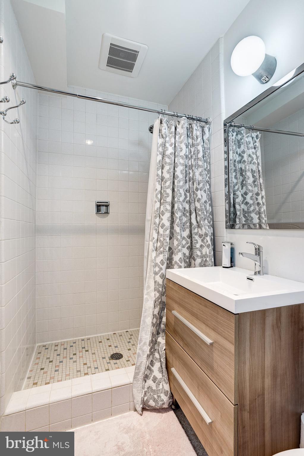 HICKORY CLUSTER - Residential