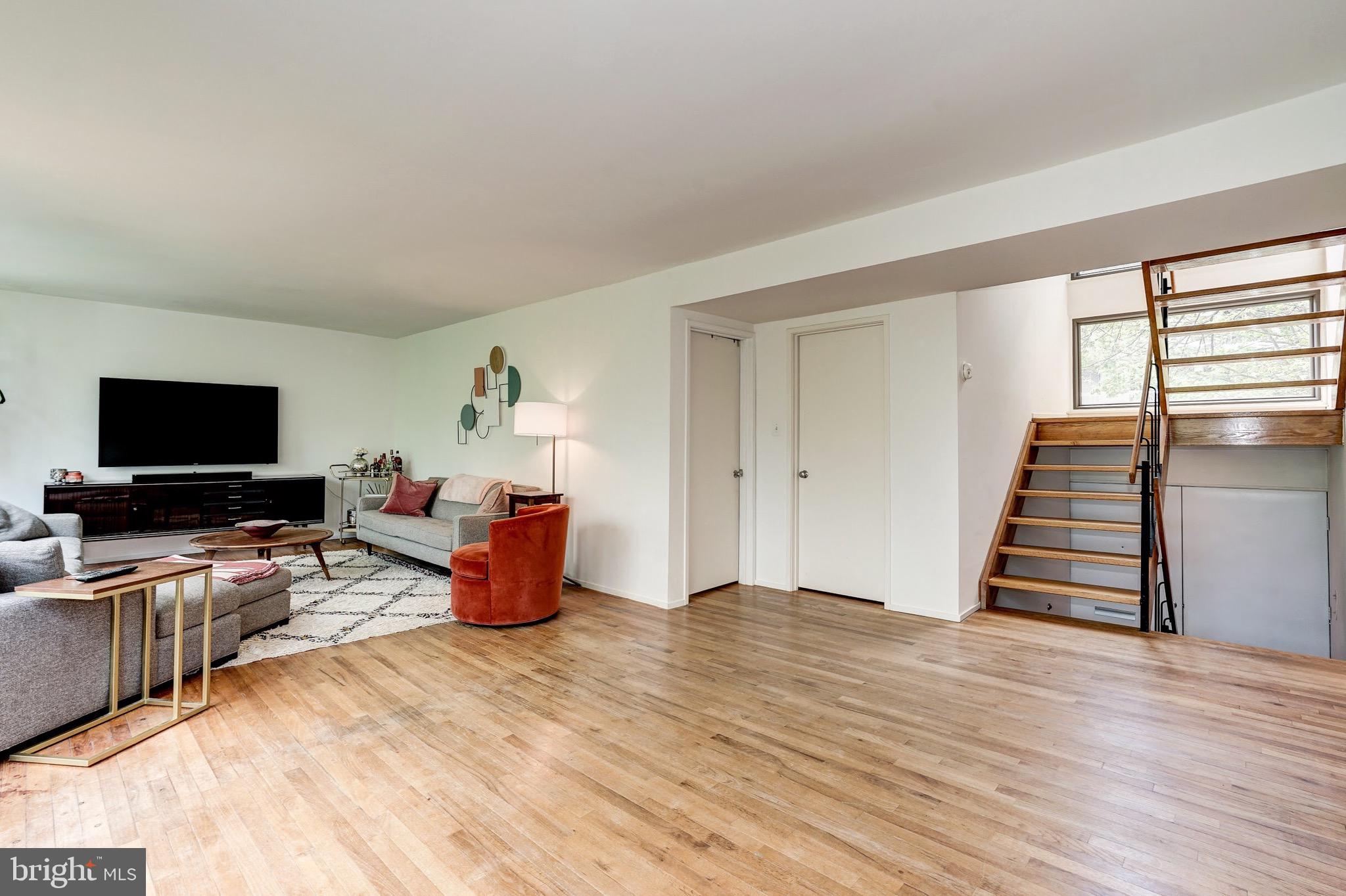 HICKORY CLUSTER - Residential