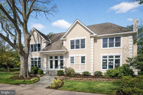 2733 N LEXINGTON STREET N ARLINGTON VA 22207