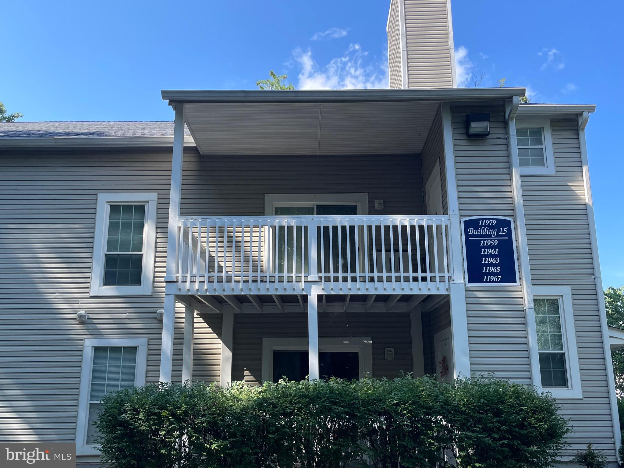 VININGS CONDO - Residential Lease