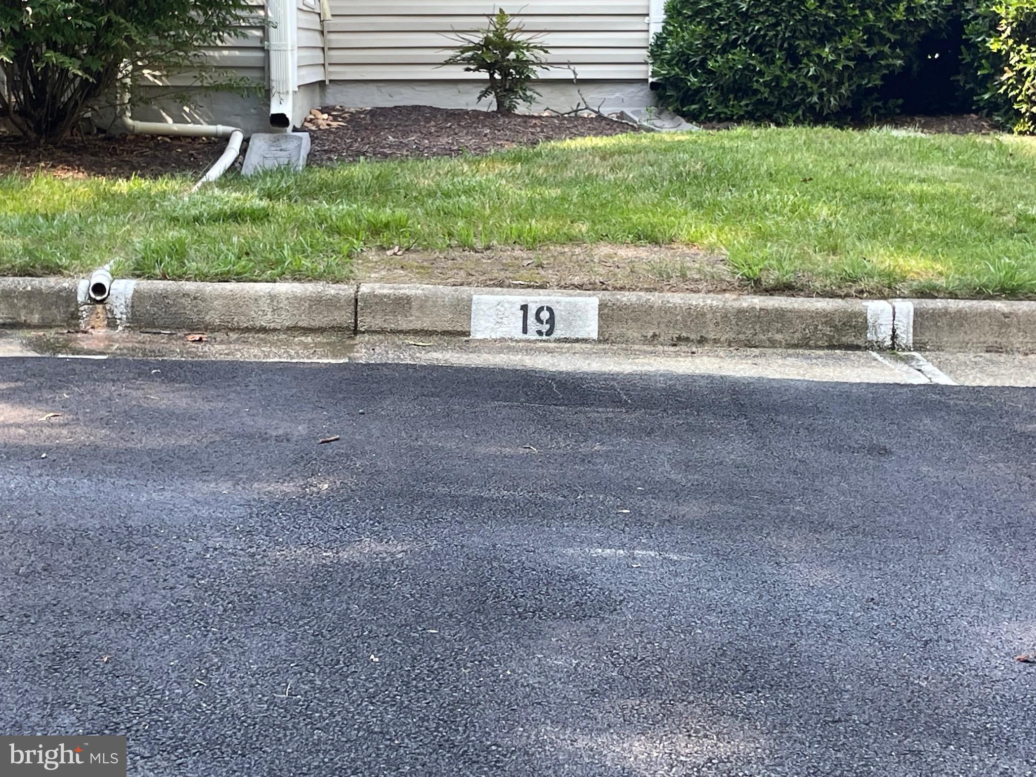 VININGS CONDO - Residential Lease