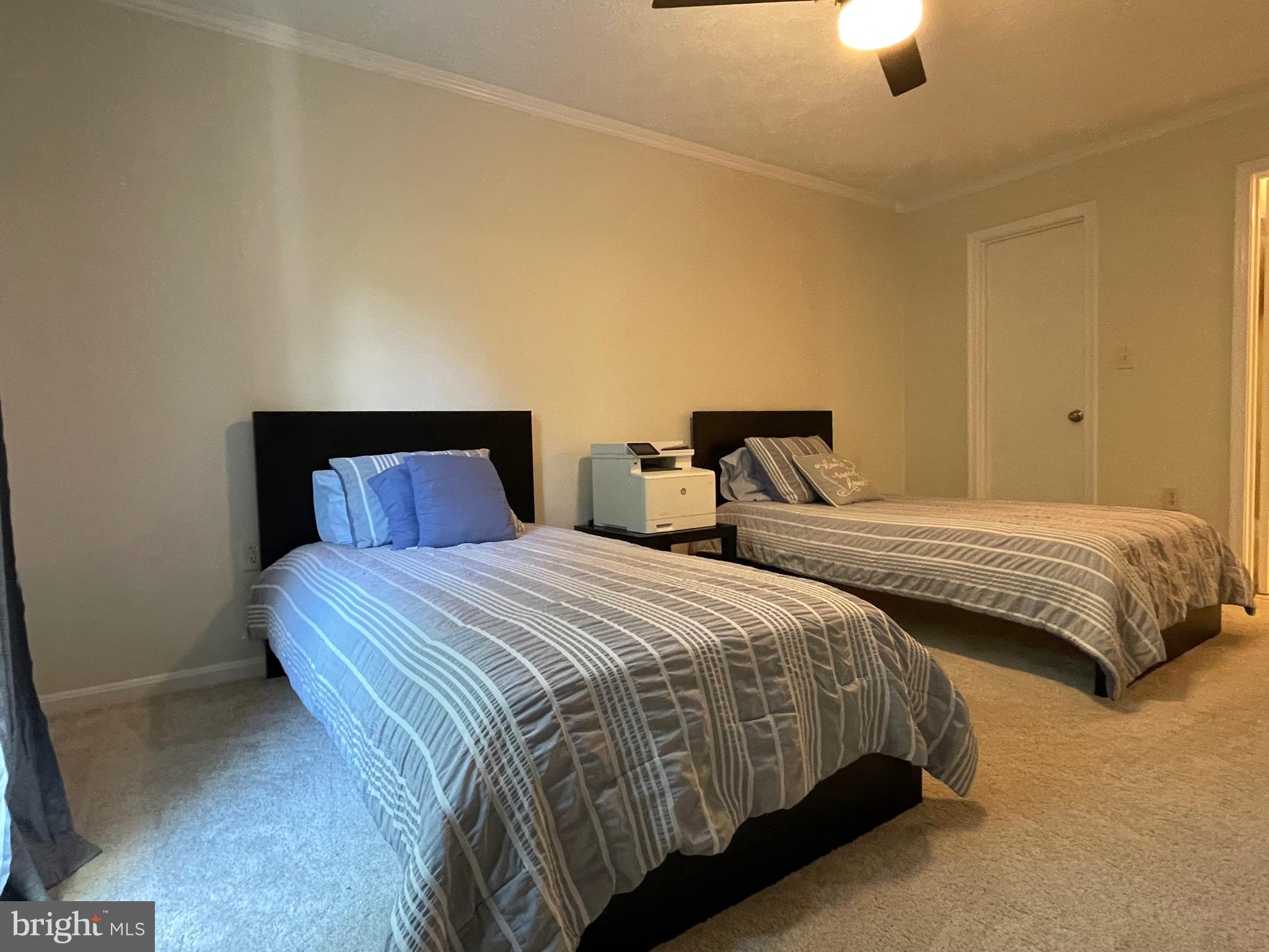 VININGS CONDO - Residential Lease