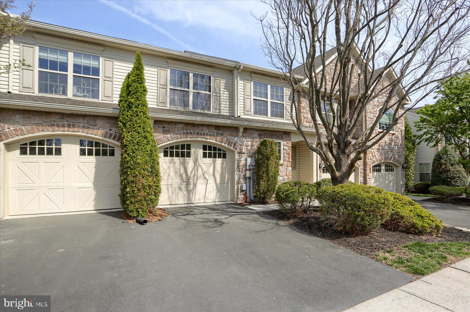 486 NURSERY DRIVE S