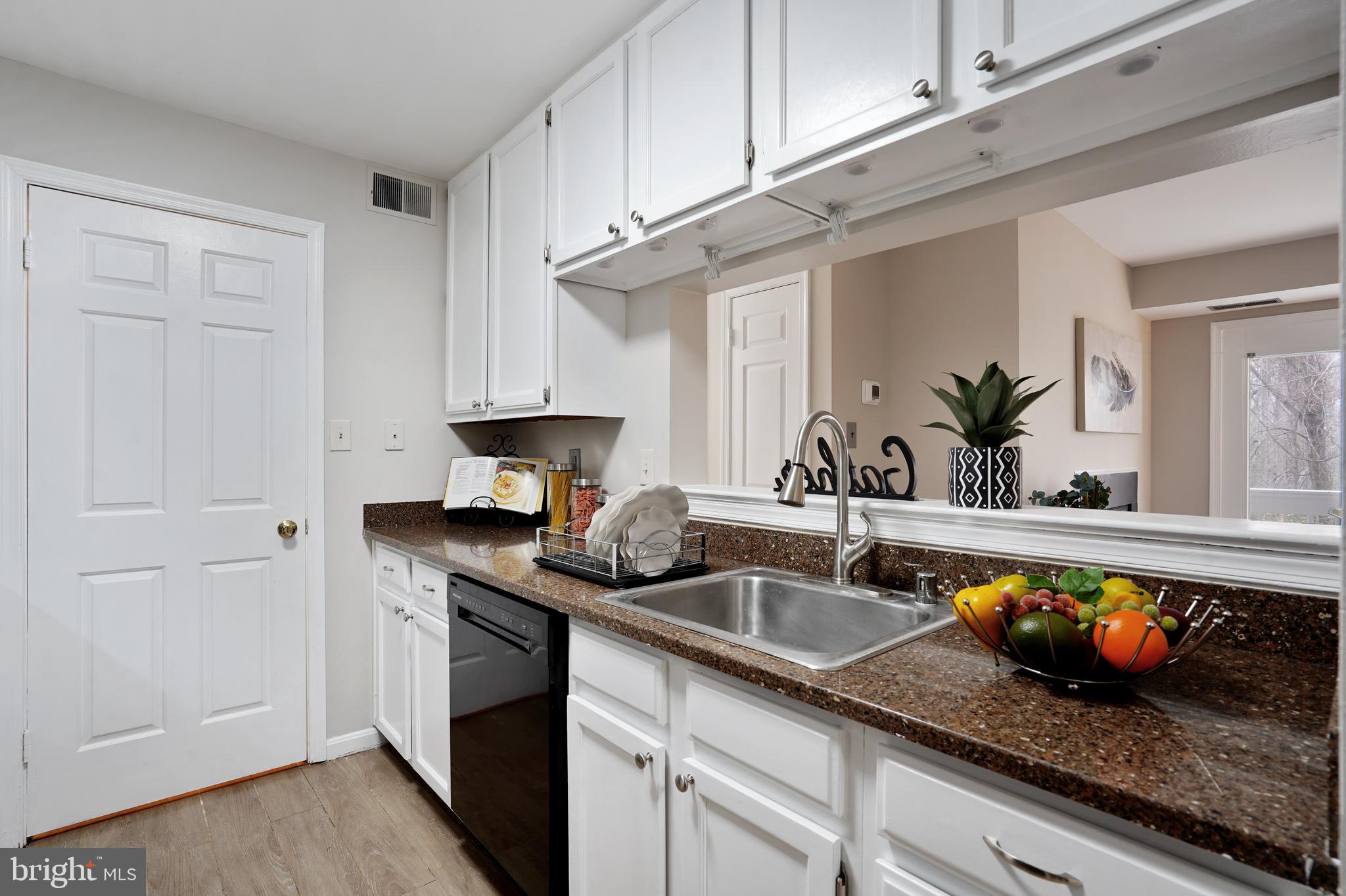 OLDE MILL - Residential