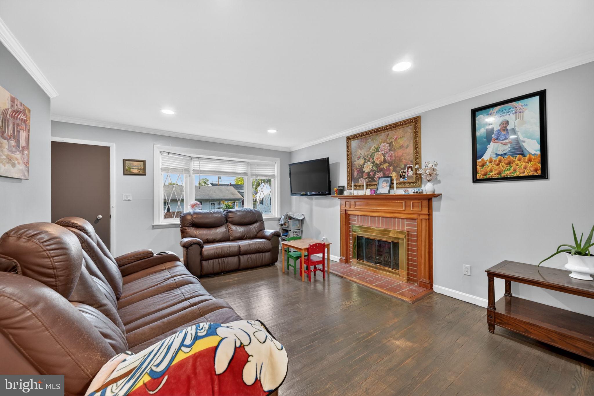 BROOKLYN PARK - Residential