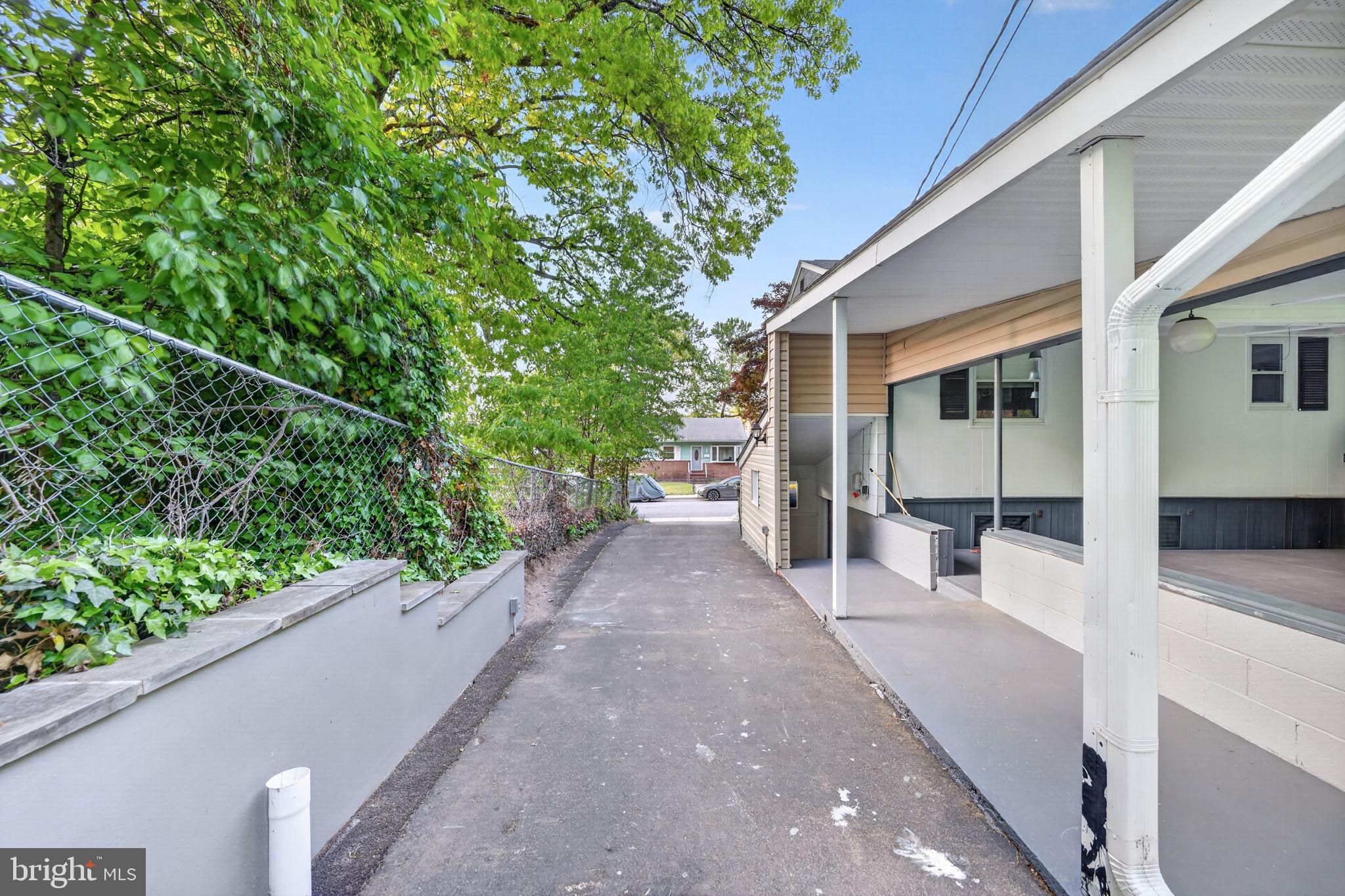 BROOKLYN PARK - Residential