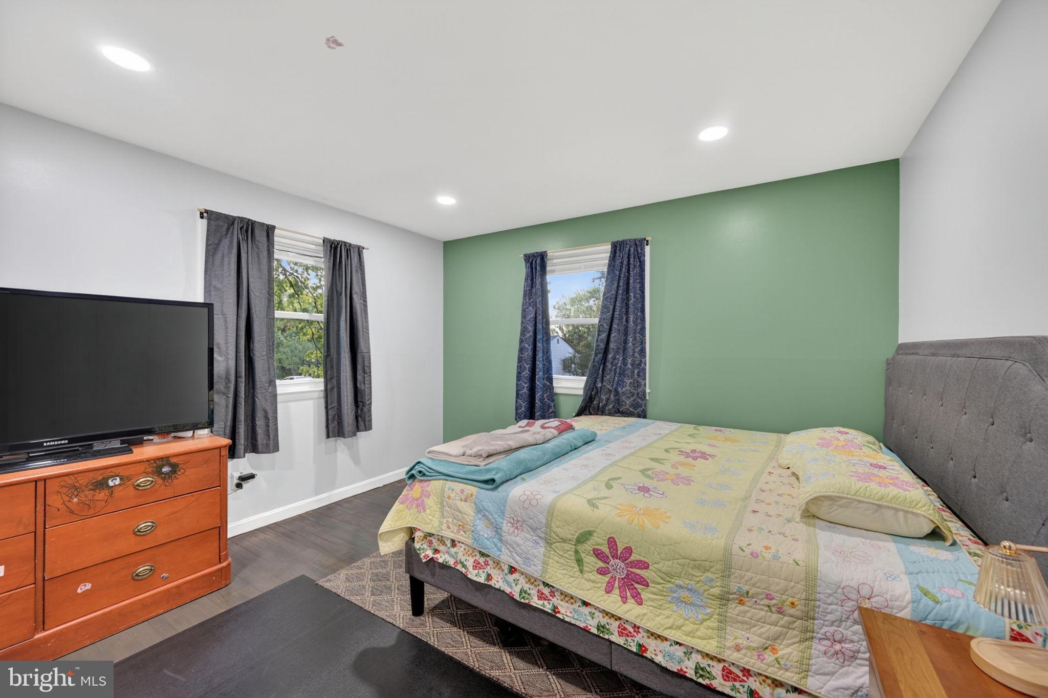 BROOKLYN PARK - Residential