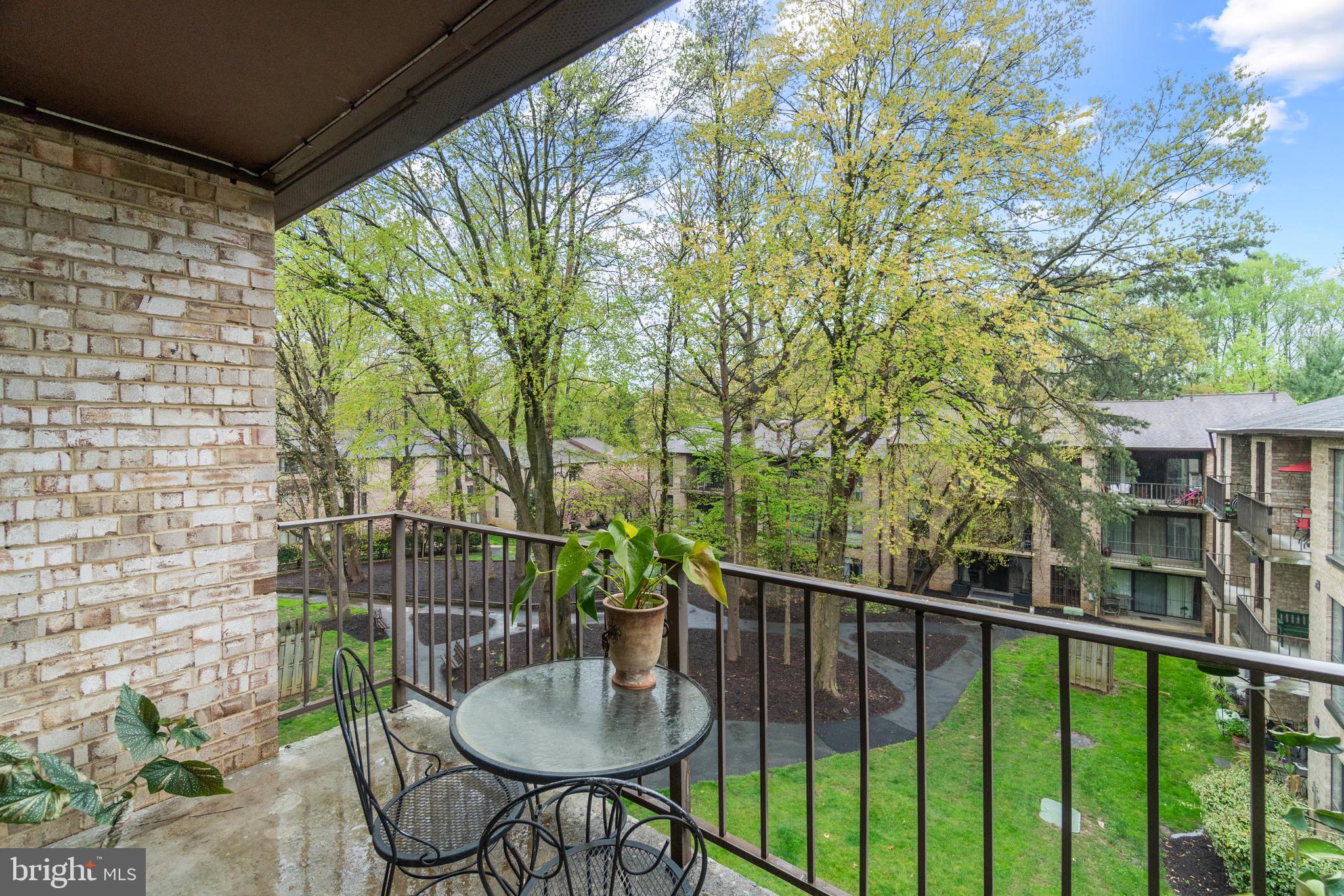 SOUTHGATE - Residential