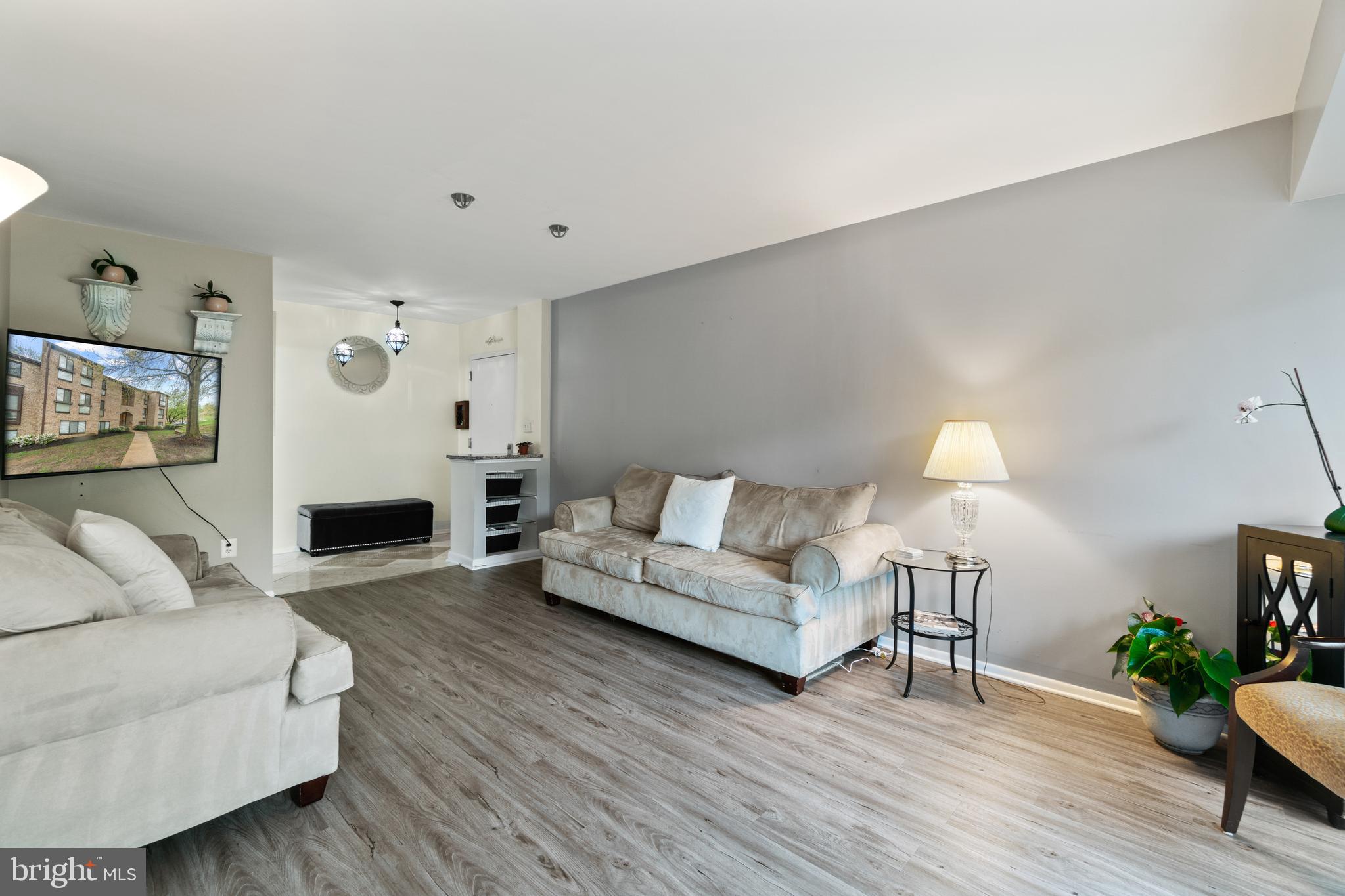 SOUTHGATE - Residential