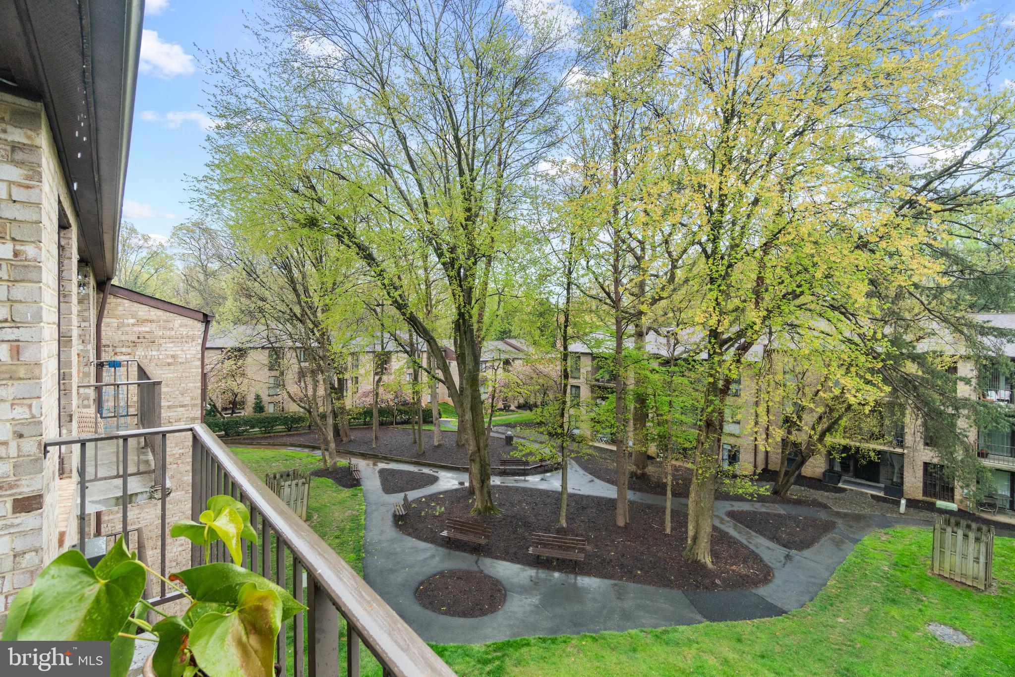 SOUTHGATE - Residential