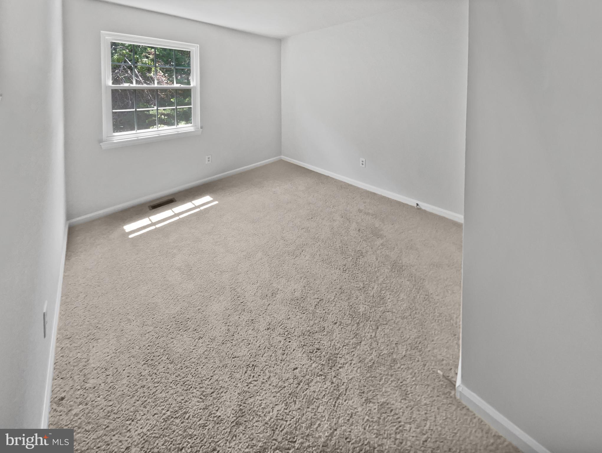 STOCKBRIDGE - Residential