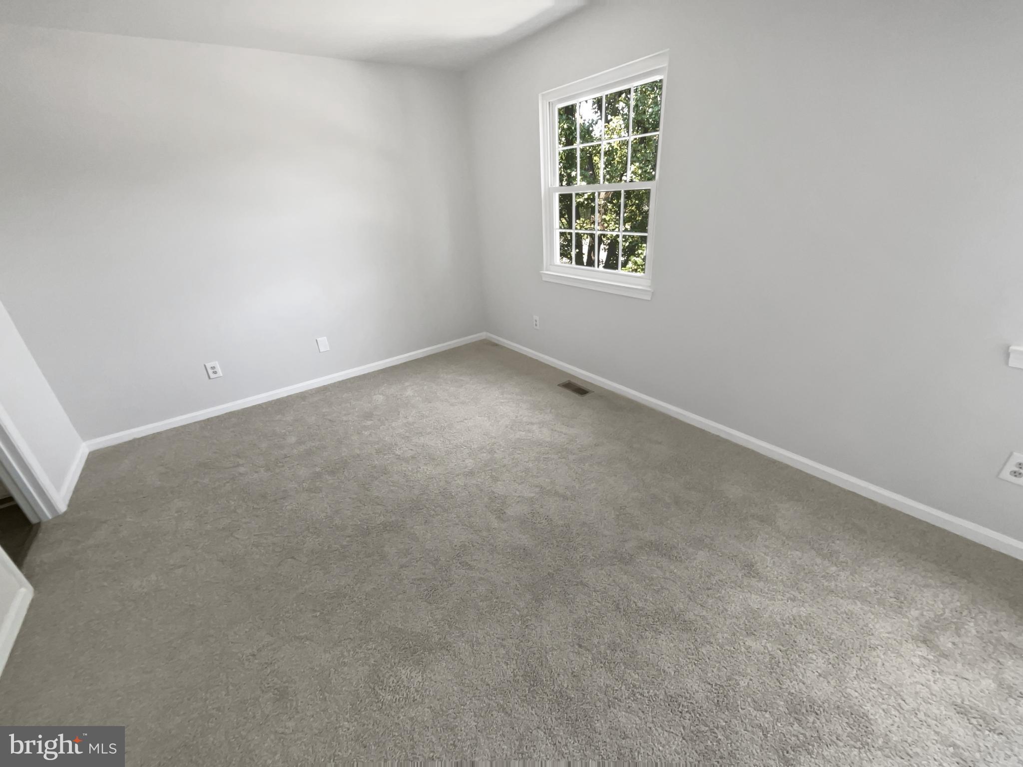 STOCKBRIDGE - Residential