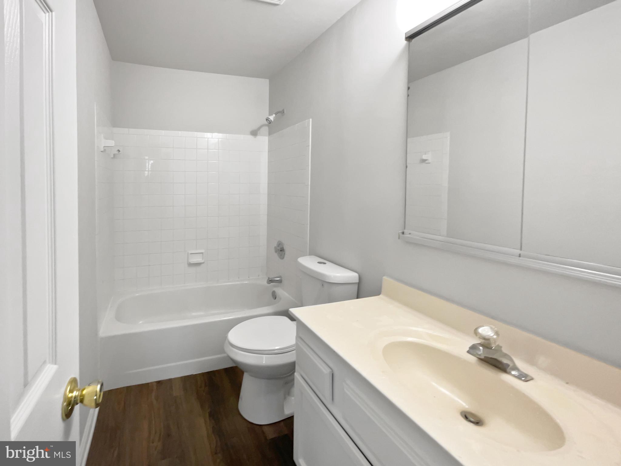 STOCKBRIDGE - Residential