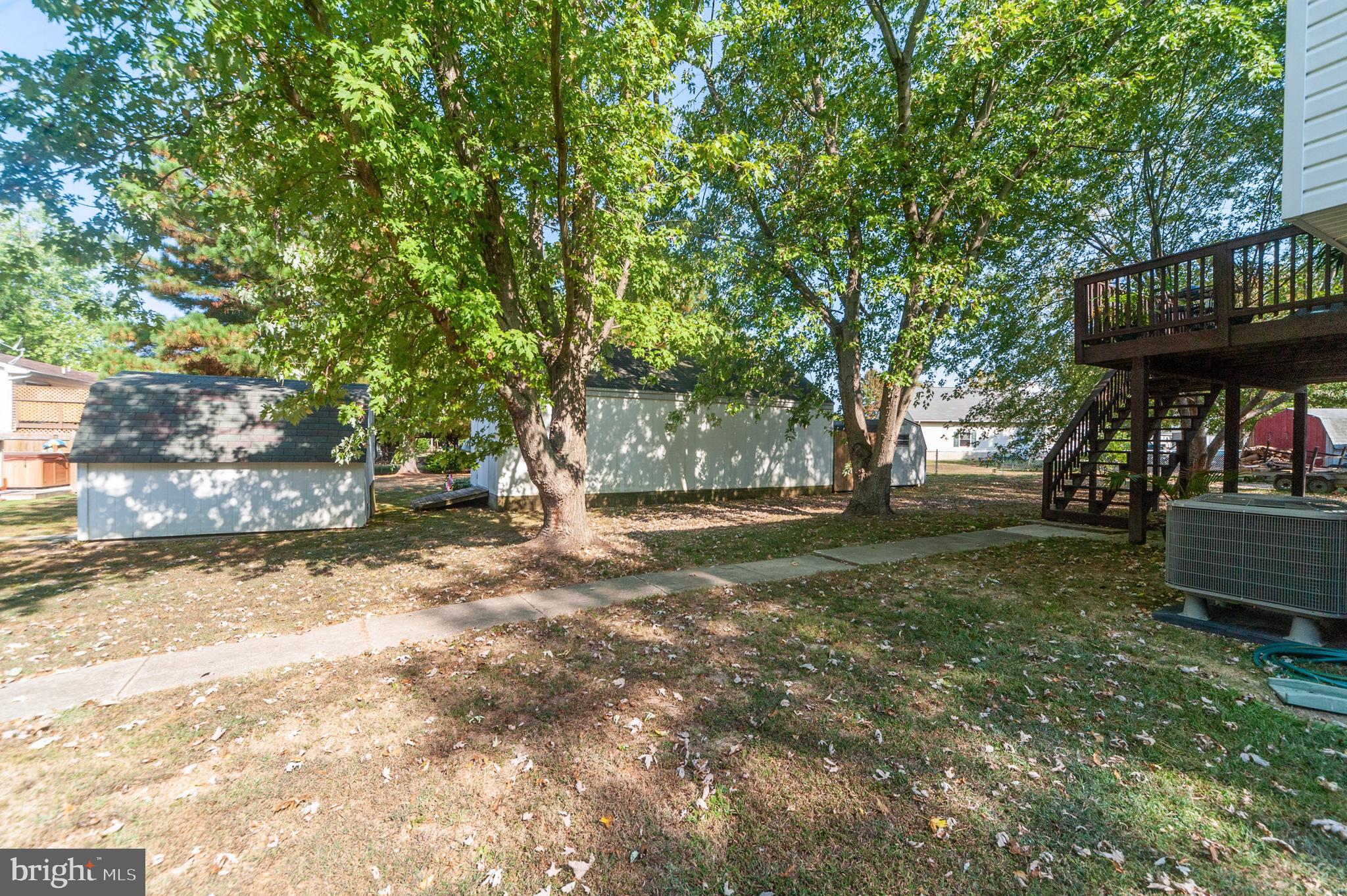 CLOVERFIELDS - Residential