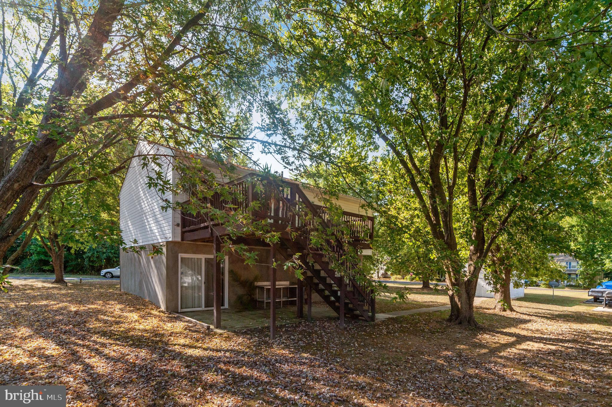 CLOVERFIELDS - Residential