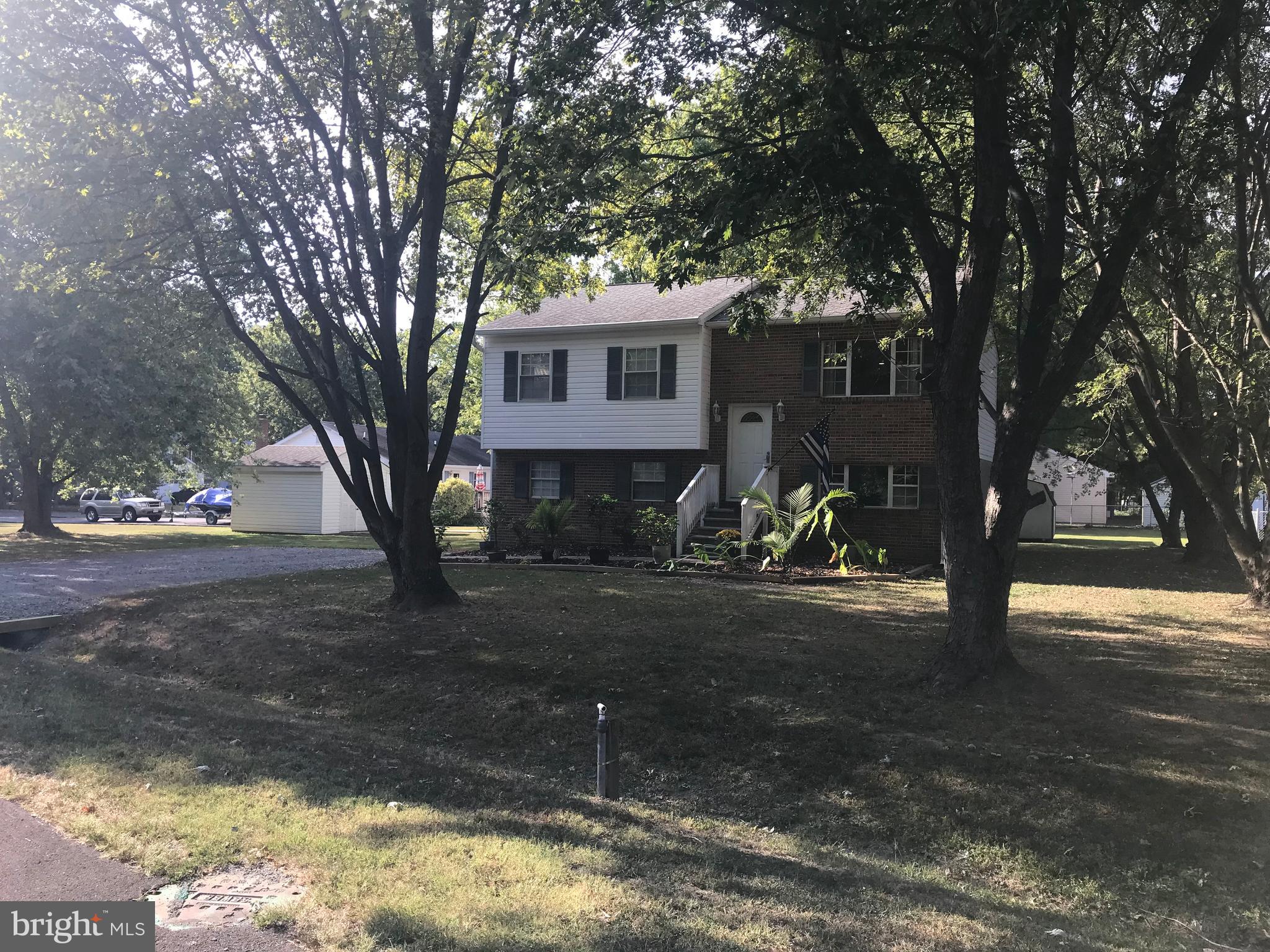 CLOVERFIELDS - Residential