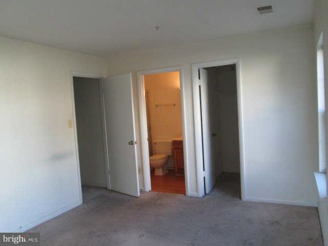 DEVON HILLS - Residential