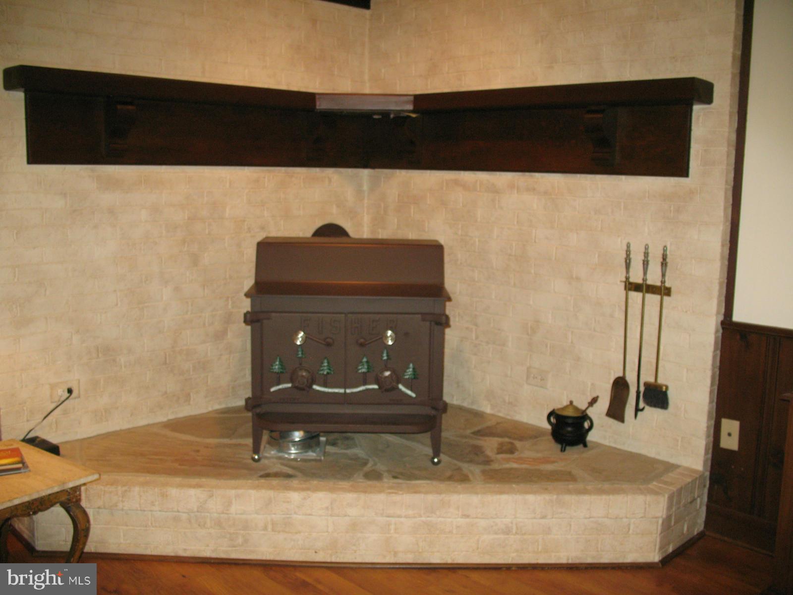 NARROW PASSAGE FARMS - Residential