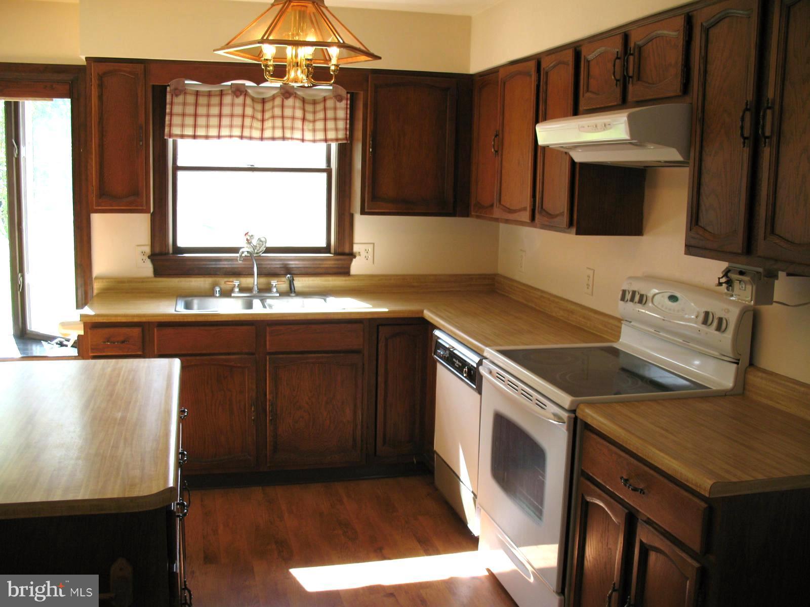 NARROW PASSAGE FARMS - Residential