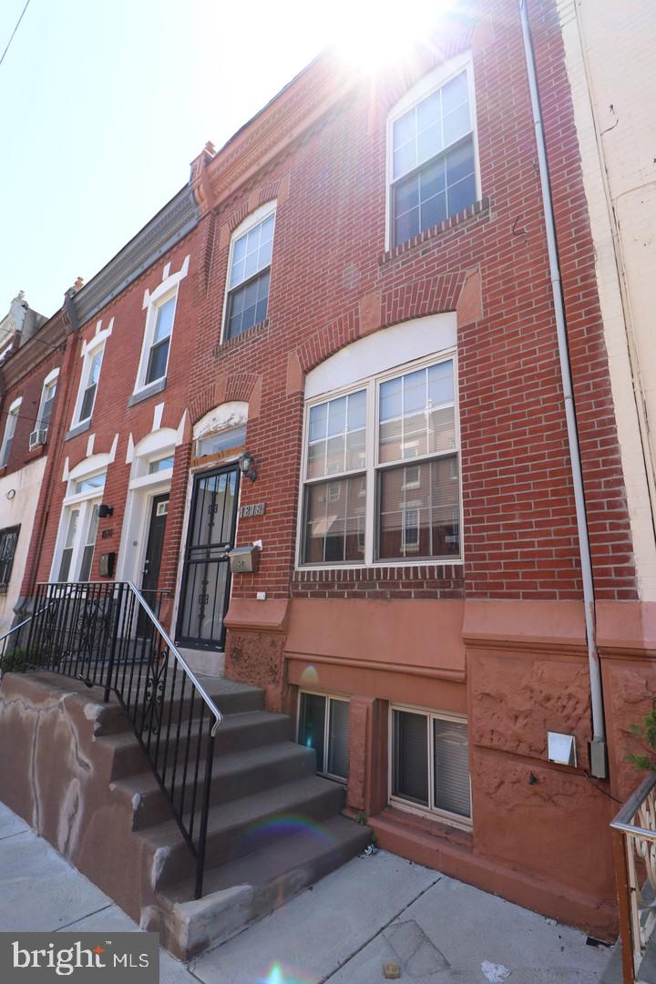 WEST PASSYUNK - Residential Lease