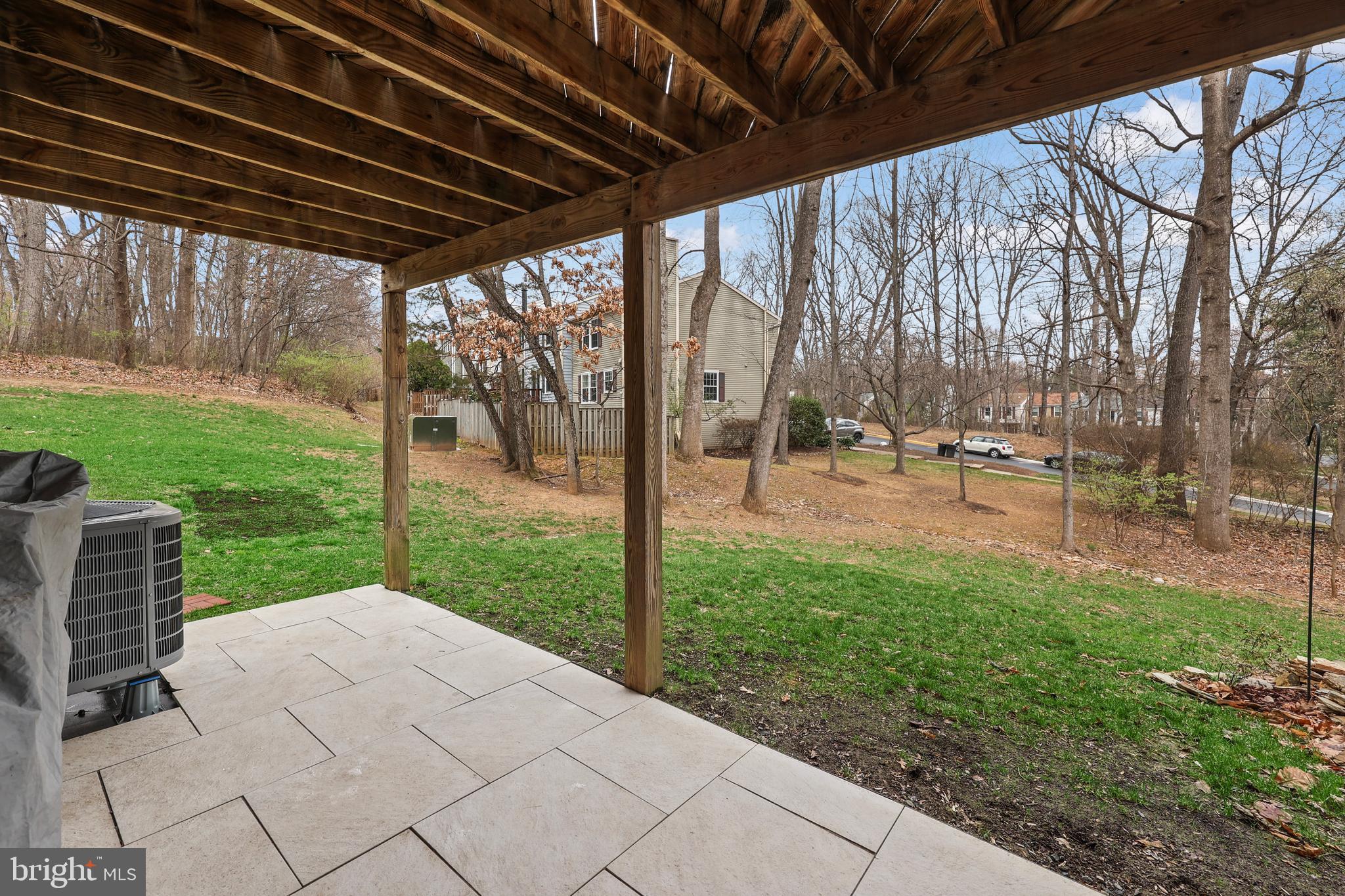 RESTON - Residential