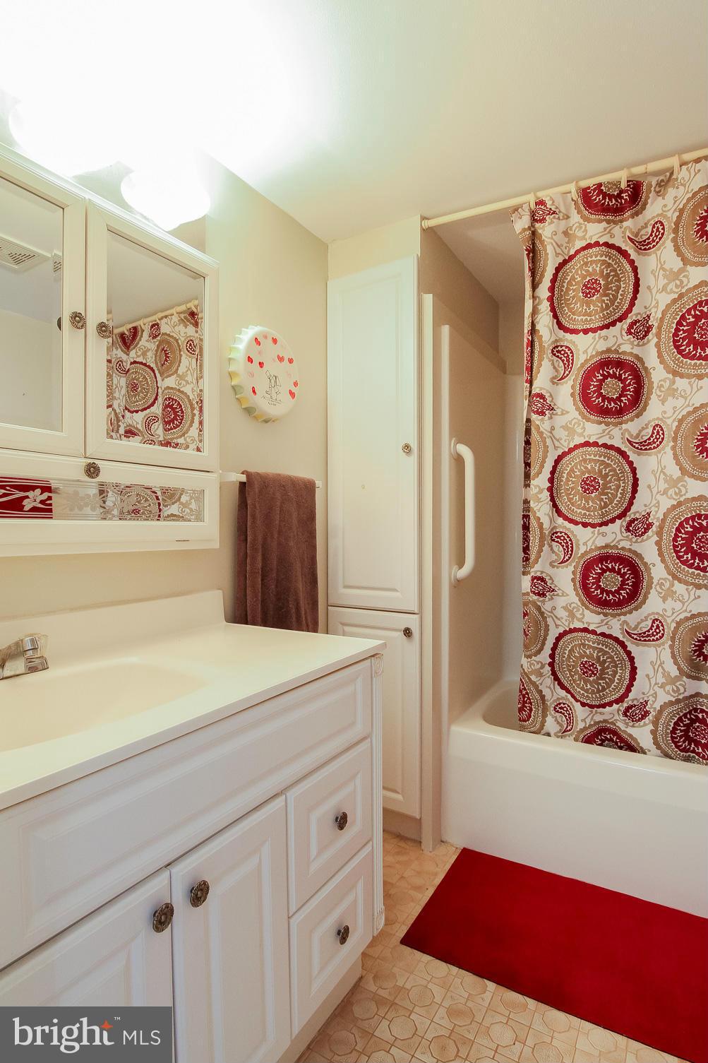 ATHERTON FARMS - Residential